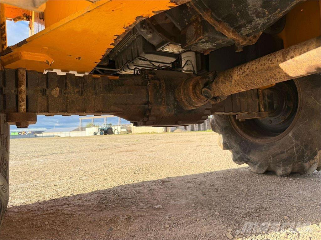 Thwaites 6 TON 铰接式自卸车