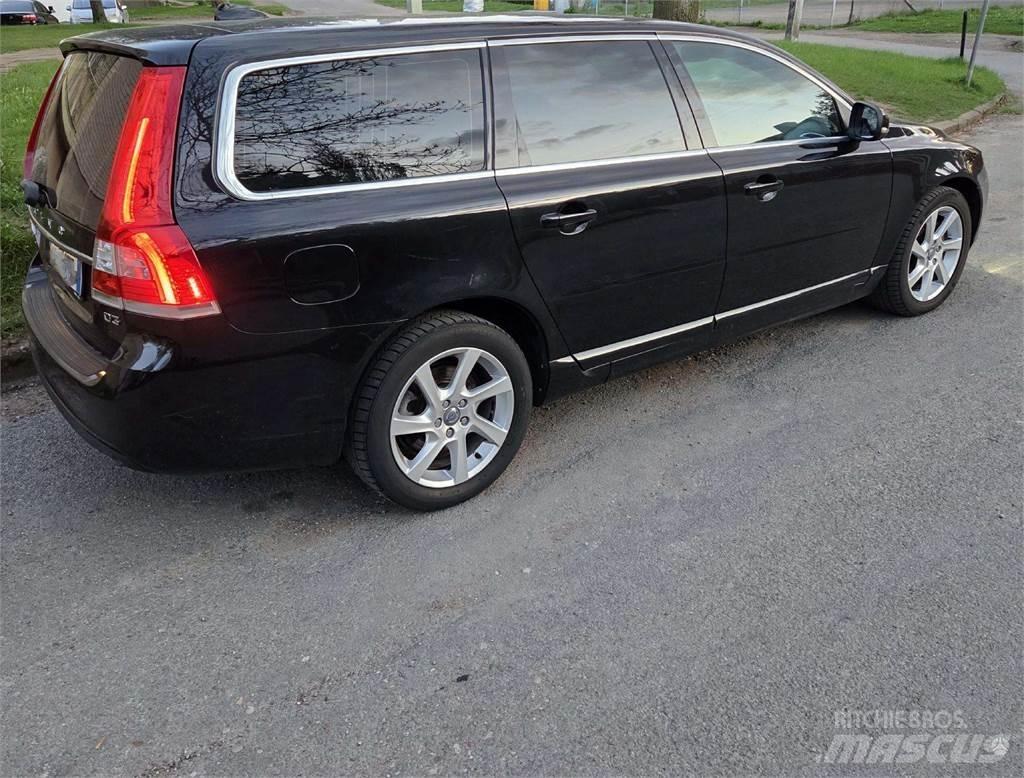 Volvo  汽车
