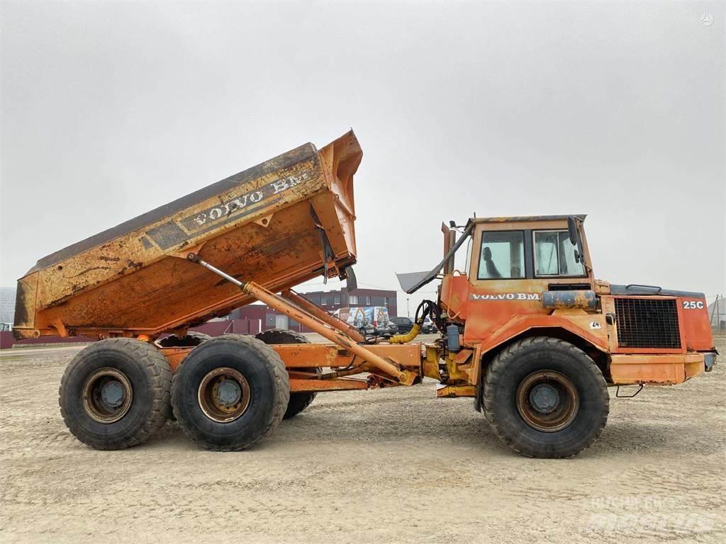 Volvo A25C , Nr.1 铰接式自卸车