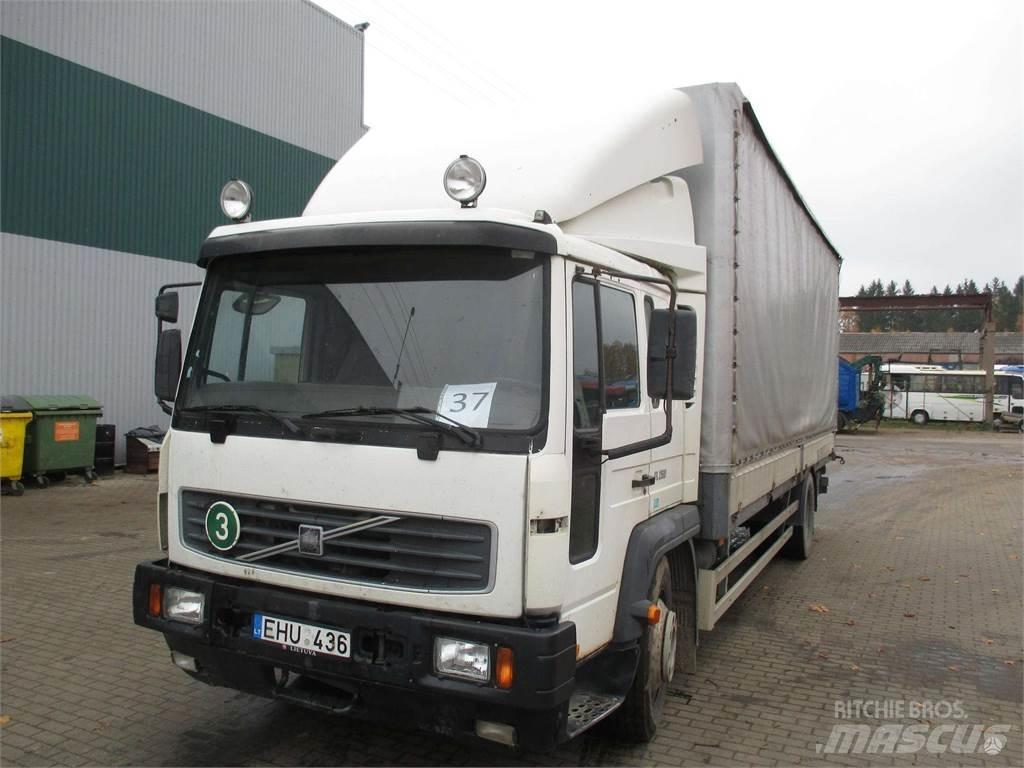 Volvo FL6 篷布货车
