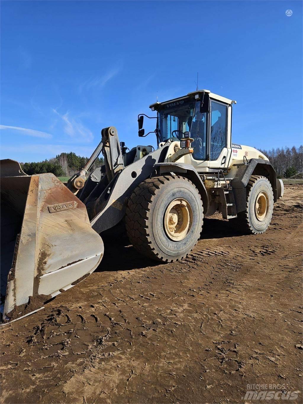 Volvo L120G 轮式装载机