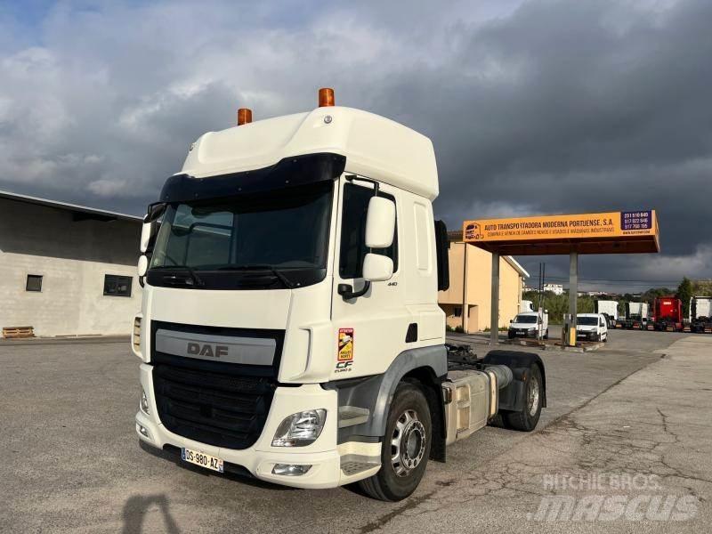 DAF CF 牵引车