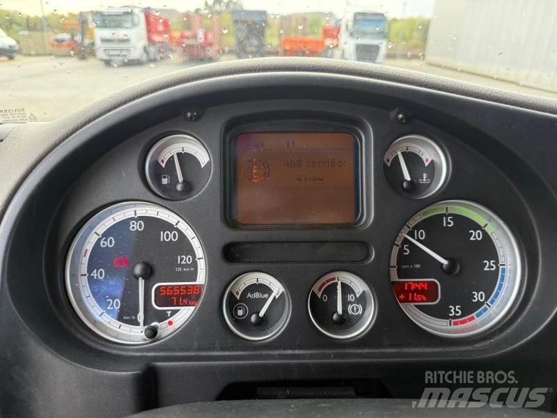 DAF LF 220 篷布货车