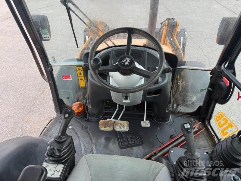 JCB 3 CX 反铲装载机