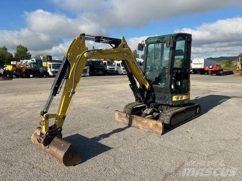 Yanmar ViO33 小型挖掘机