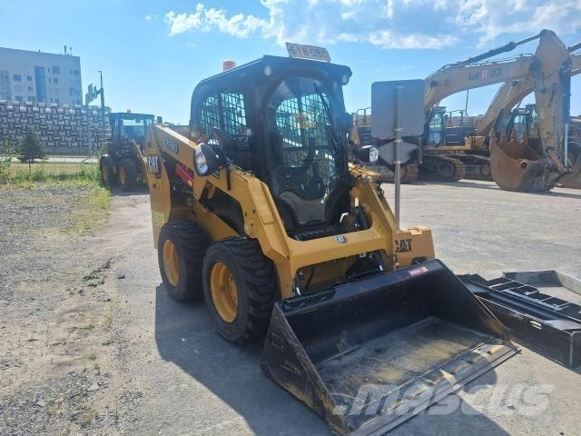 CAT 226D3 轮式装载机