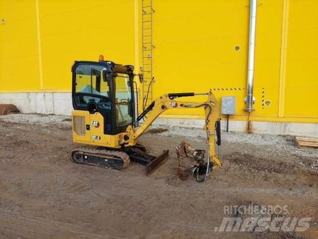 CAT 301.6 小型挖掘机