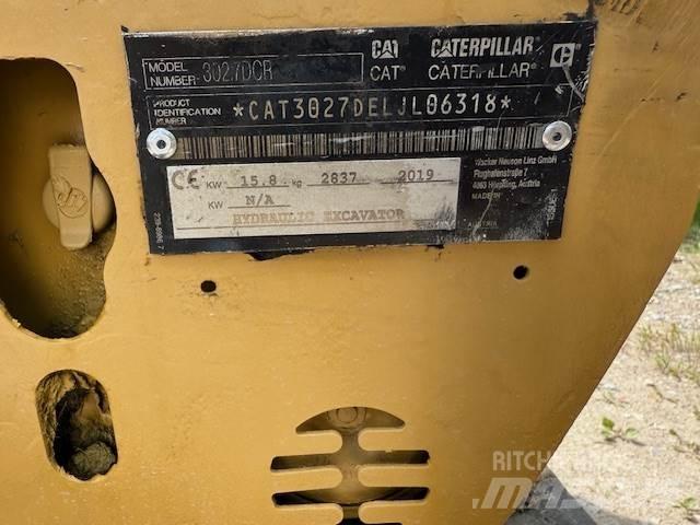 CAT 302.7D 小型挖掘机