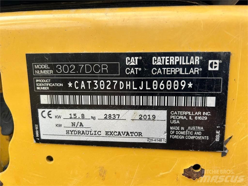 CAT 302.7D CR 小型挖掘机