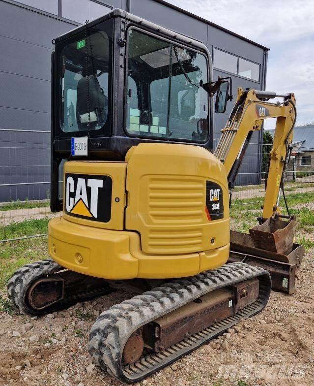 CAT 303E 小型挖掘机