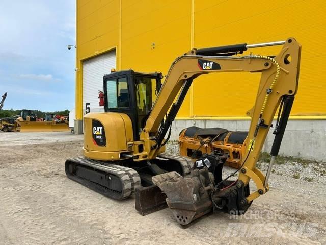 CAT 305E2 小型挖掘机