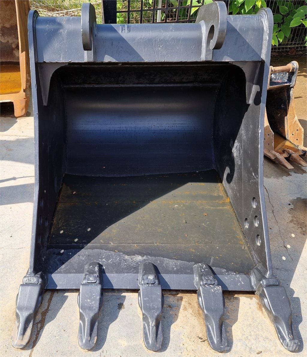 CAT 318FL 履带挖掘机