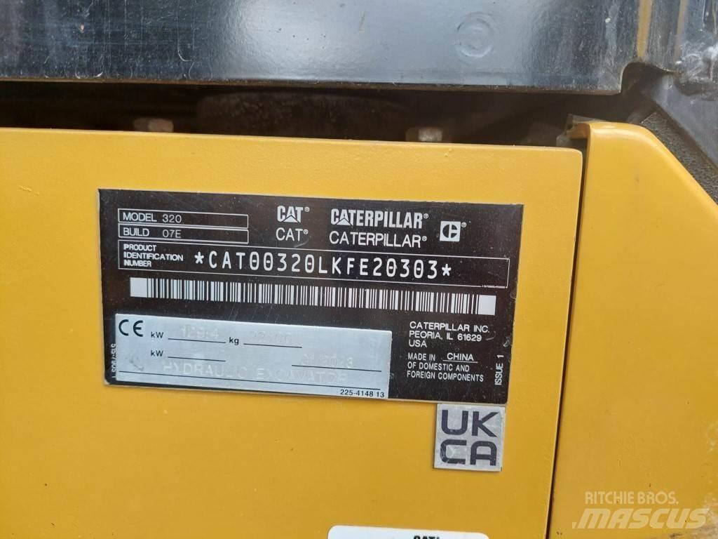 CAT 320 履带挖掘机