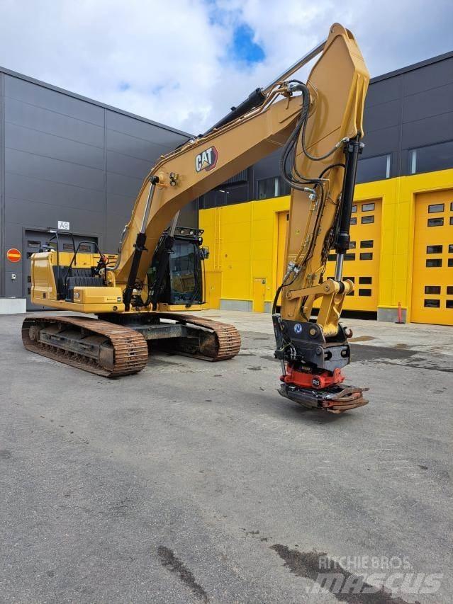 CAT 330 履带挖掘机