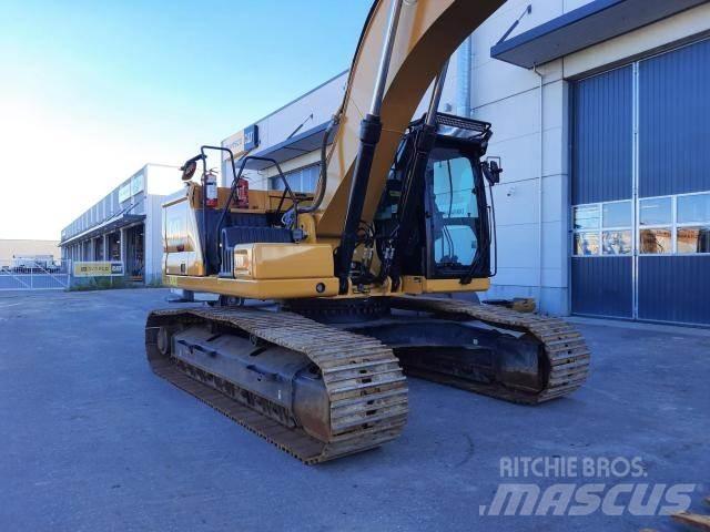 CAT 330 履带挖掘机