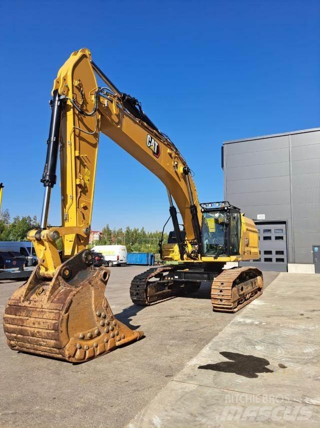 CAT 352 履带挖掘机