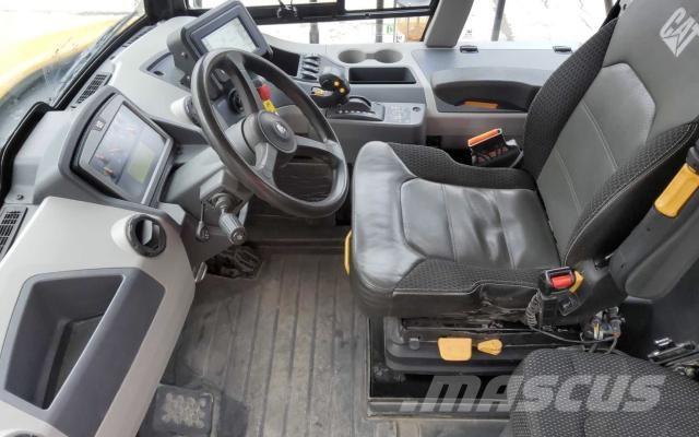 CAT 730-04A 铰接式自卸车