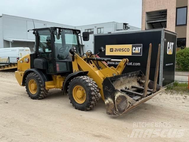 CAT 906 轮式装载机