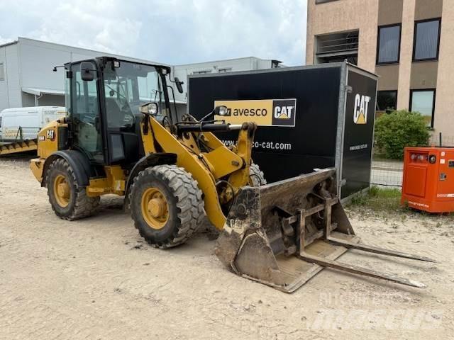CAT 906 轮式装载机