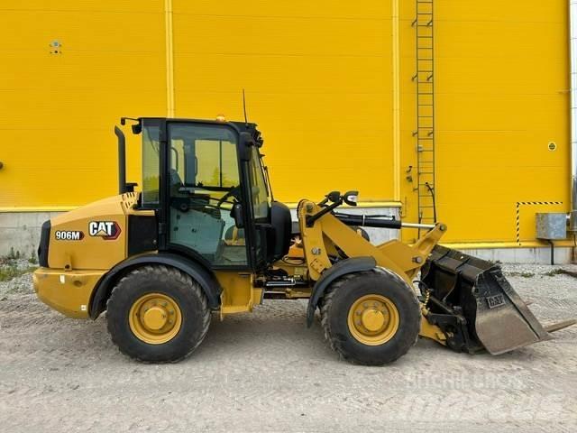 CAT 906M 轮式装载机