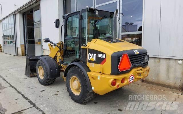 CAT 906M 轮式装载机