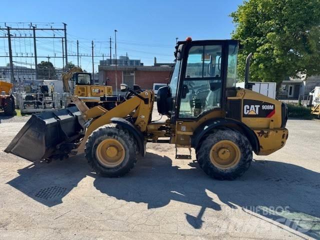 CAT 908M 轮式装载机