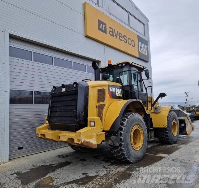 CAT 950M 轮式装载机