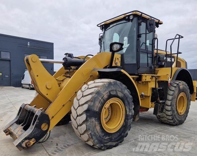 CAT 962M 轮式装载机