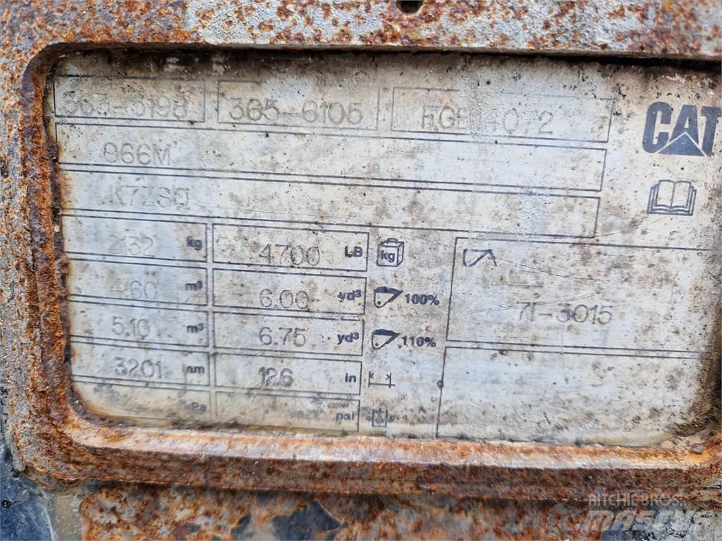 CAT 966 轮式装载机