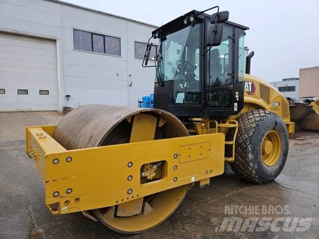 CAT CS66B 单轮压路机