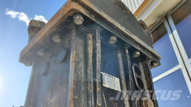 CAT H120GCS 破碎锤