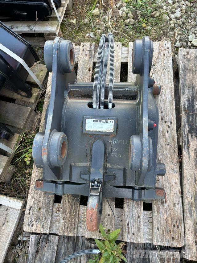 CAT Quick Coupler 反铲装载机