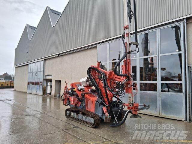 Sandvik DC302R 条播机