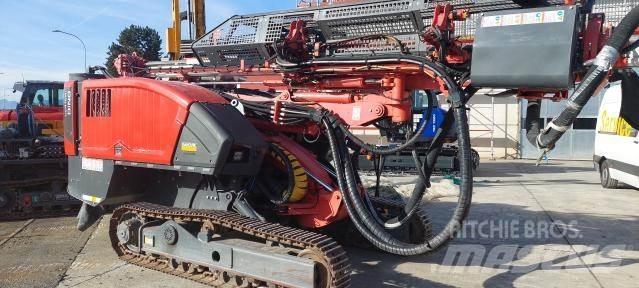 Sandvik DC410Ri 条播机