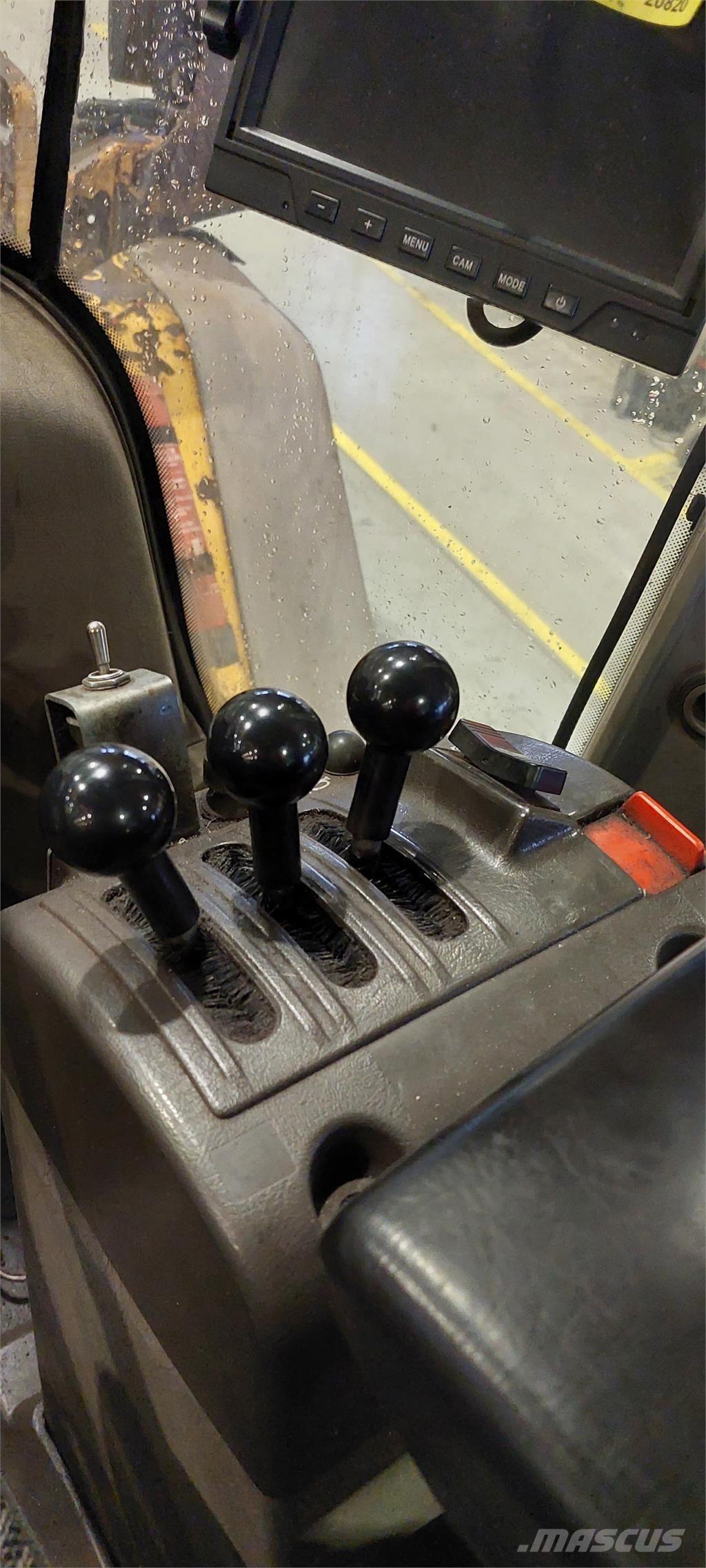 Volvo L120F 轮式装载机