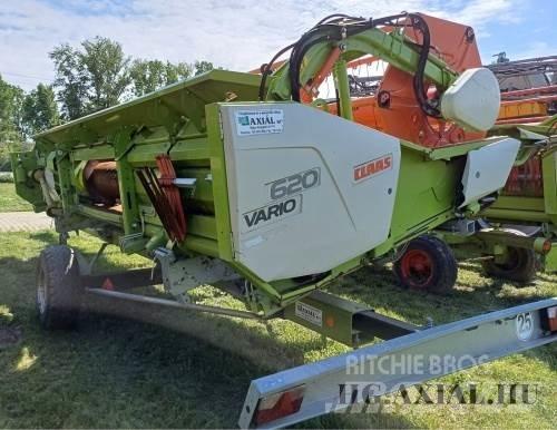 CLAAS Tucano 440 联合收割机