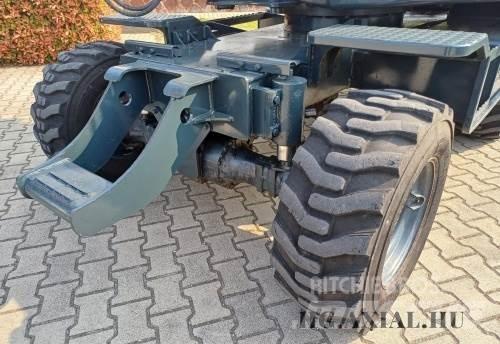 Hyundai R55W-9A 轮式挖掘机