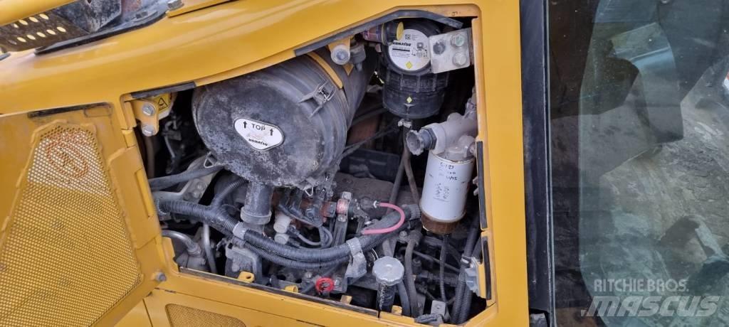 Komatsu D 61 PXI-24 履带式推土机