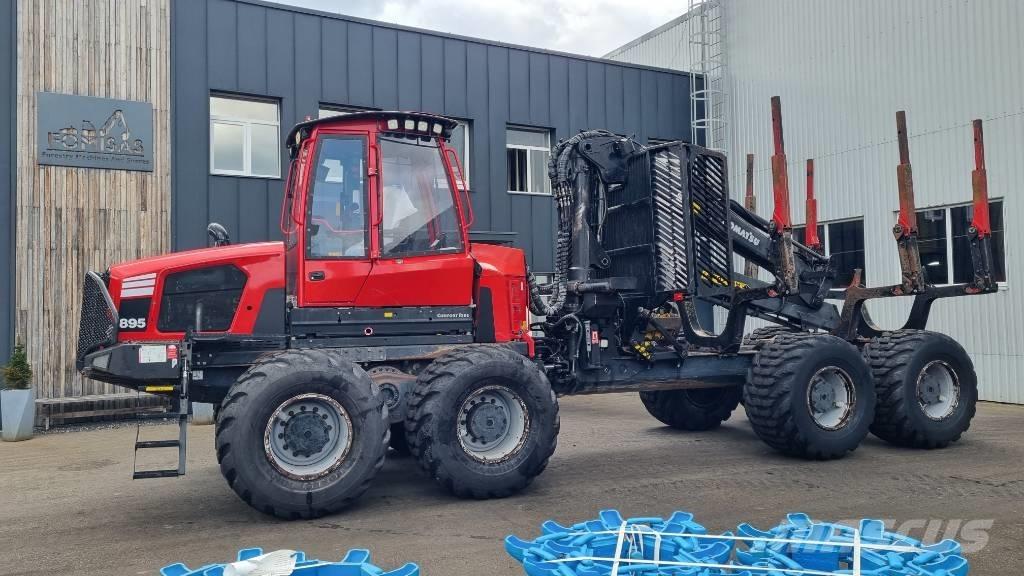 Komatsu 895 集运机