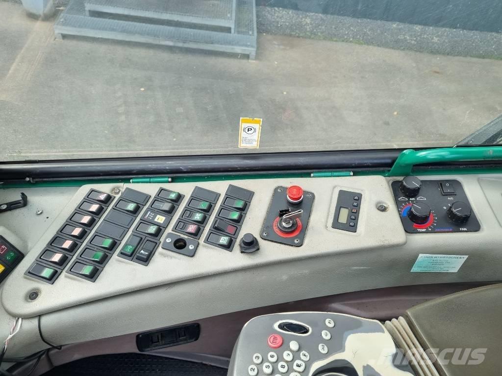 John Deere 1070 D 收割机