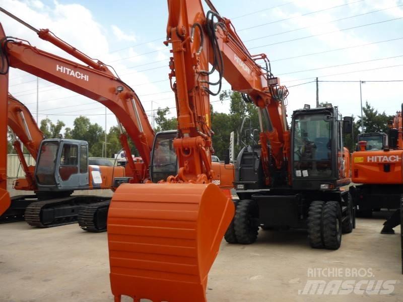 Hitachi ZX170W-3 轮式挖掘机