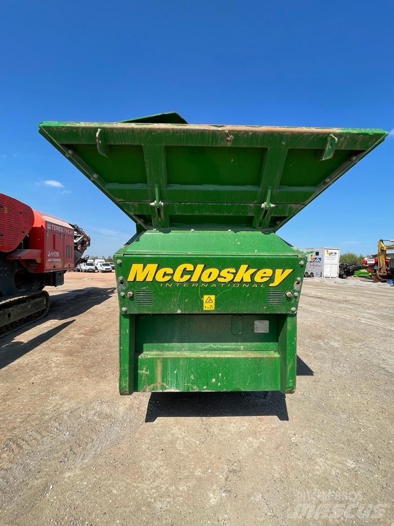 McCloskey R70 振动筛