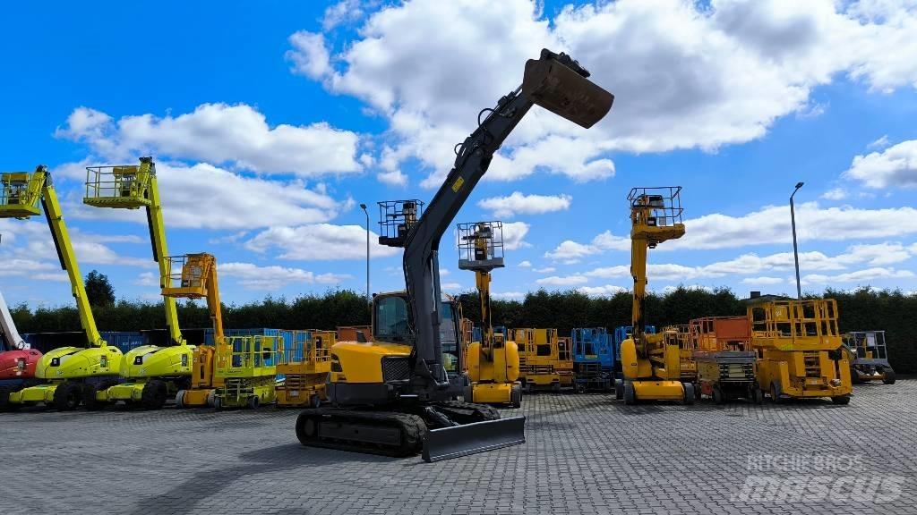 Volvo ECR 88 D 中型挖掘机