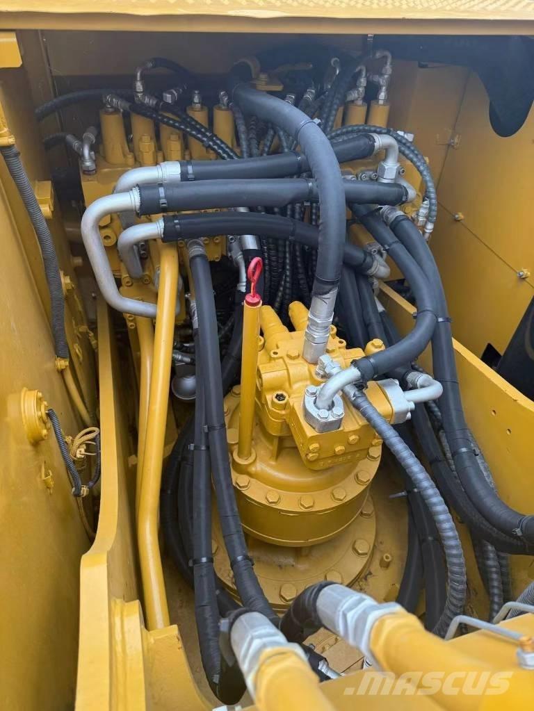 CAT 320 D 履带挖掘机