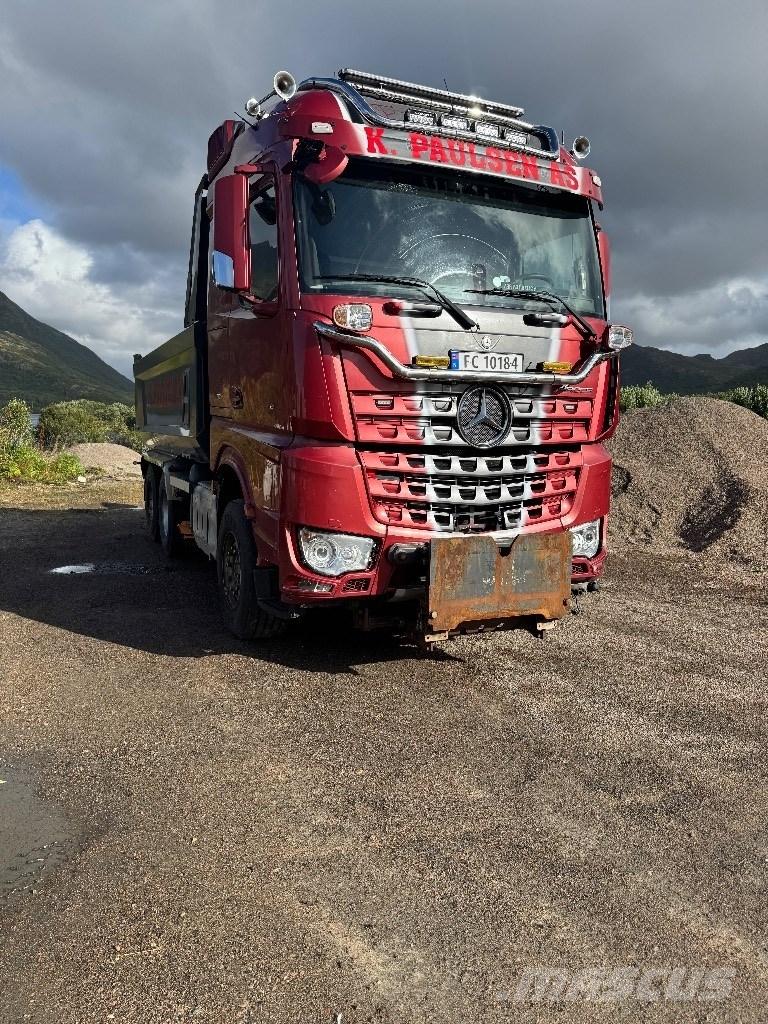 Mercedes-Benz Arocs 自卸式货车