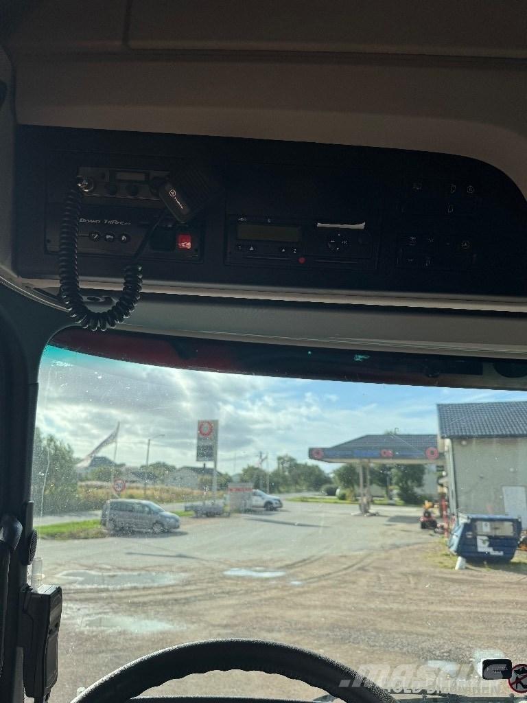Mercedes-Benz Arocs 自卸式货车
