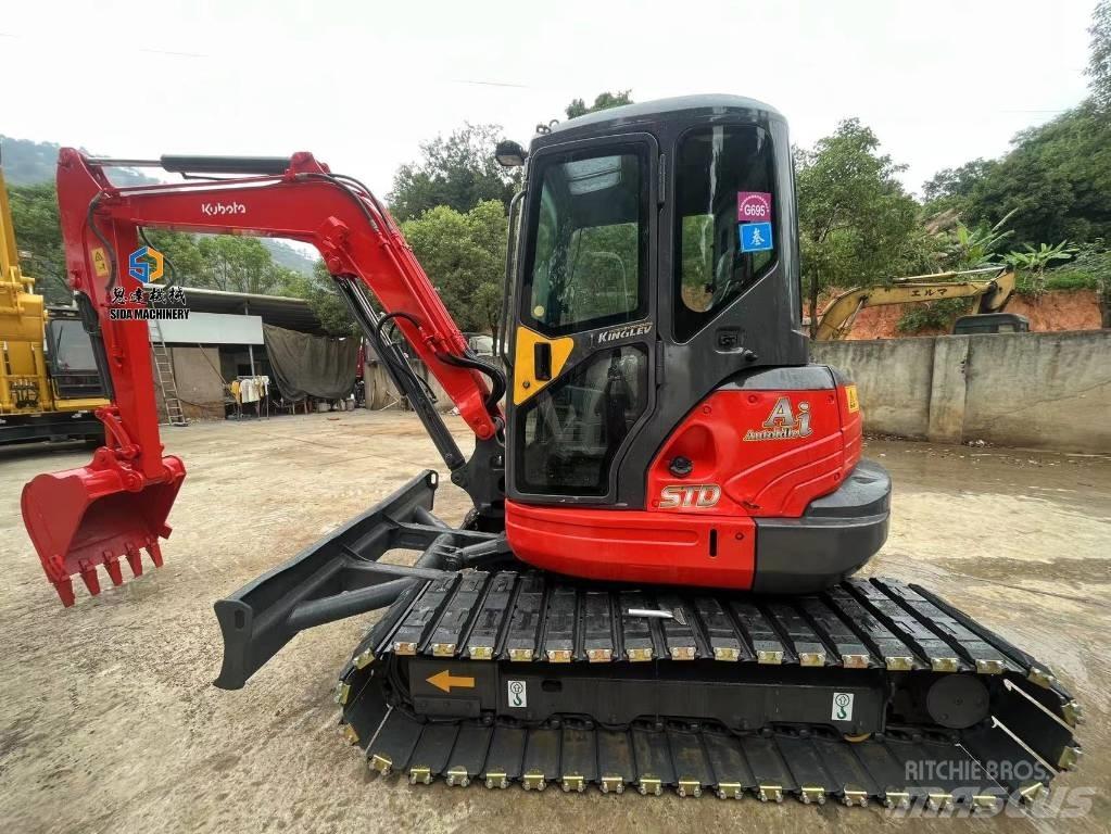 Kubota kx155 履带挖掘机