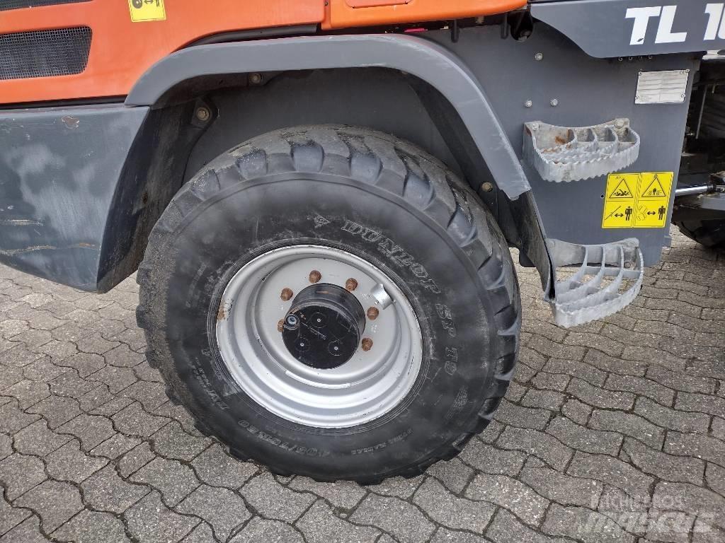 Terex Schaeff TL100 轮式装载机