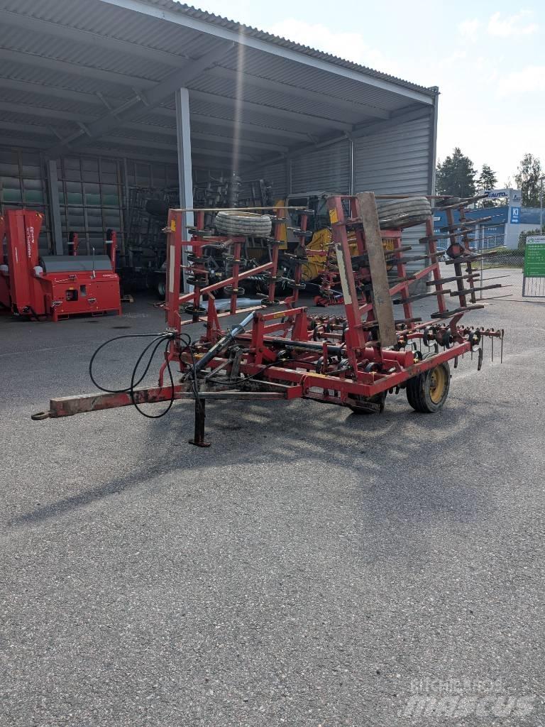 Väderstad NZ-500 钉齿耙