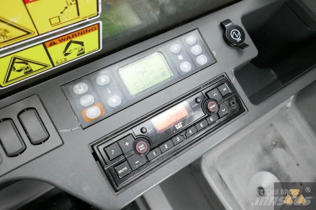 CAT 349FL 履带挖掘机
